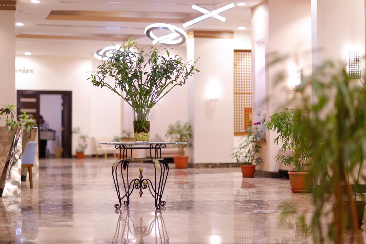 Tolip Family Park Hotel Il Il Cairo Esterno foto Lobby